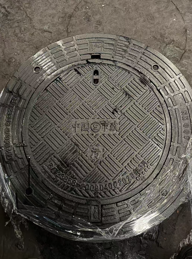 昌江球墨铸铁防沉降井盖展示